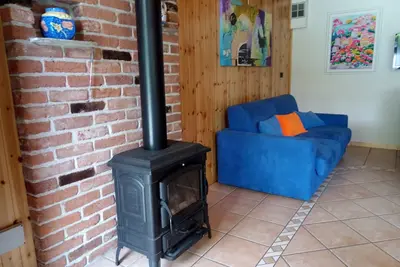 Lake Chalet Large Studio Apartment