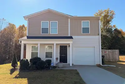 Image de Cozy Safe Family Home Dt Greer w/Fenced Yard Sleeps 4, Full Amenities