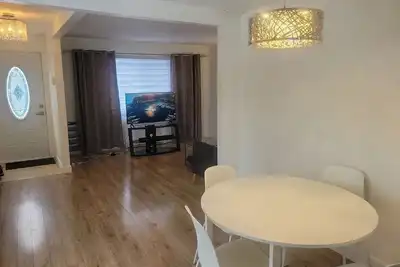 Image de Fully furnished with brand new furniture, with a minimum of one month to 8 months