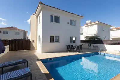 Protaras Blauer Fluss Villa Br26 by Interhome