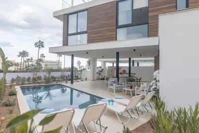 Image de Protaras Aqua Pearl Villa Aq01 by Interhome