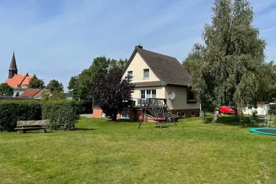 Image de Rügenferienhaus Wohnung Eg-Og by Interhome