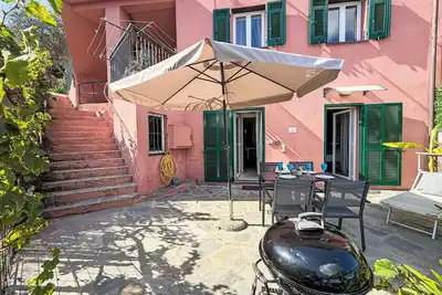 Image de Casa Rosa Tre, 45 Quadratmeter Wohnung und Parkplatz by Interhome