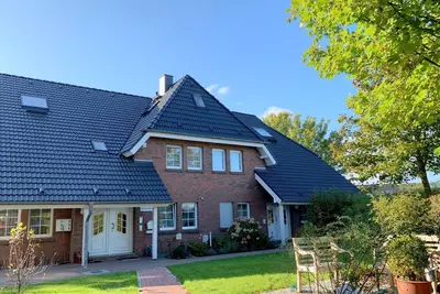 Image de Moderne 3-Zimmer Maisonettewohnung in der Natur by Interhome