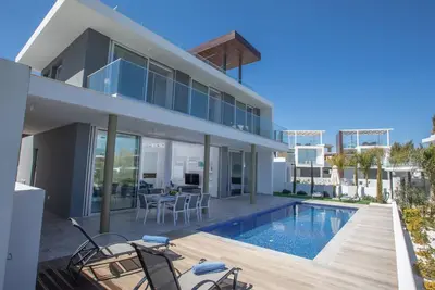 Image de Schöne Villa Olivine Pearl Ol5 mit Garten by Interhome