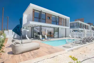 Image de mit Pool in Protaras by Interhome