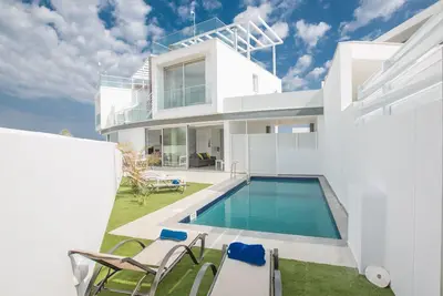 Protaras Villa mit privatem Pool und Dachgarten by Interhome