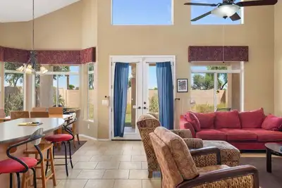 Image de Spacious 4br Oasis, Patio & Views in Goodyear