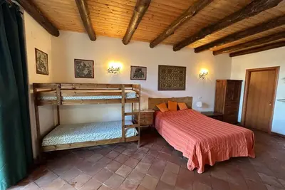 Image de Detached studio with pool in ancient villa on Etna