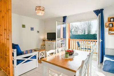 Image de Côte Fleurie · Cocon normand, balcon & parking