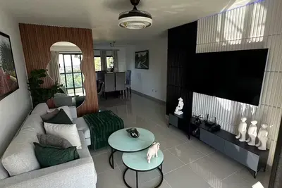 Image de Beautiful 3-bedroom apartment with Amazing Views of the city.