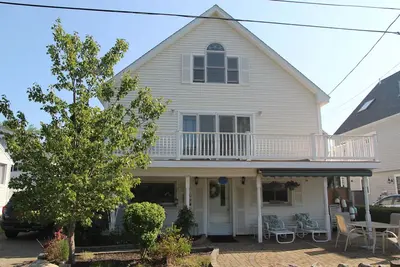 Image de Spacious 5-bedroom house in wonderful York with cool Ac