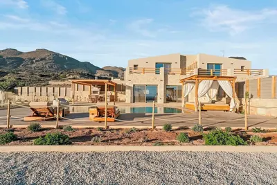 Image de Serene Villas - Villa Nephele, by Estia