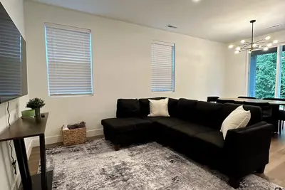 Image de 3-bedroom Cottage in fabulous Vancouver with cool Ac breeze