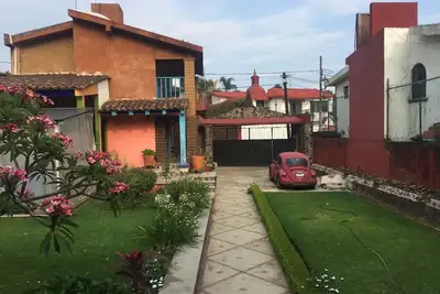 Image de Fabulous 2, 1-bedroom bungalows in welcoming Cuernavaca neighborhood