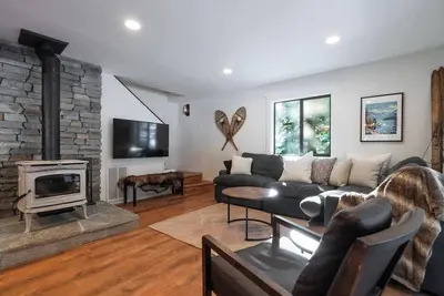 Image de Beautiful Cabin in Truckee with Ski, Golf & Lake Access, Forest Views