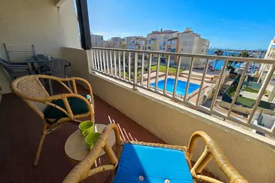 Image de Cap D'Agde - 2 Pieces Cabine Centre Port avec Pk Et Piscine