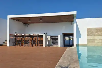 Image de Elegant studio in the center PlayaDelCarmen top floor with pool and nice view