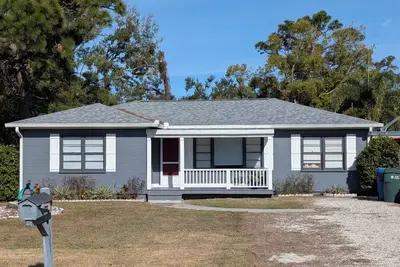 Image de Cozy 3-bedroom house in downtown Largo very close to beach