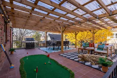 Image de Hot Tub & Karaoke & Game Room & Sleeps 14