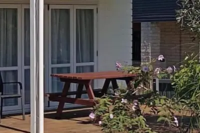 Image de Calypso Cottage • Bright Bach + Water View