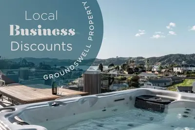 Image de Hillside Haven • Design-led Beach Escape