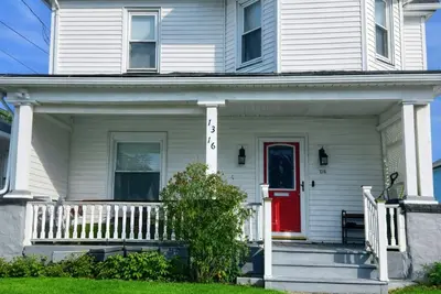 Image de Charming 4-bedroom house in lovely Scranton perfect for families