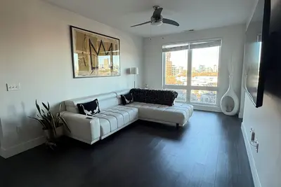 Image de Bright 2-bedroom apartment in West Midtown Atlanta