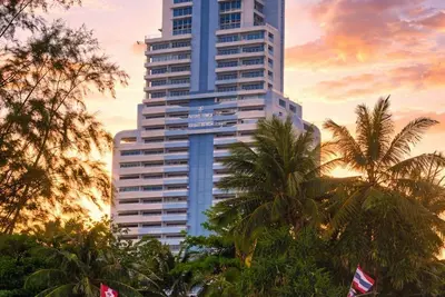 Image de 3-Bedroom w/Mountain View at Patong Tower