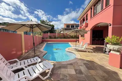 Image de Surfside Mansion | Luxury Retreat with Pool