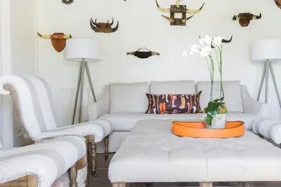 Image de New Historic Luxe Farm Cottage 5 min to Round Top Antique