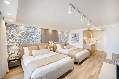 Image de 35fl Newly Renovated w/ocean view-Waikiki Beach