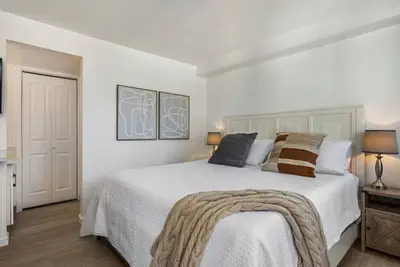 Image de Cozy Studio 14f at the Heart of Waikiki