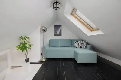 Image de Chmielna 73b Warszawa | Two-storey Studio with Functional Furnishings | Warsaw City Centre