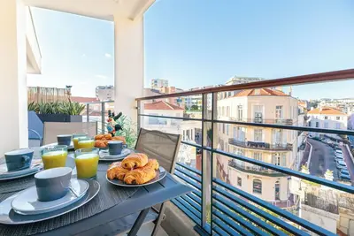 Image de Appartement à Cannes avec 2 chambres à coucher, 4 couchages