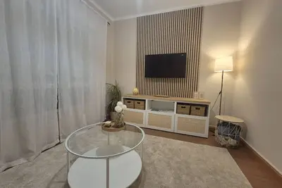 Image de 305a The people's apartment