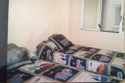 Image de Appt à 2 min de la plage, des commerces & restaurants.