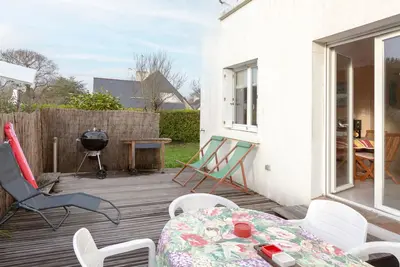 Image de Appartement « Ty Yveline - Côté Terrasse » avec terrasse privée