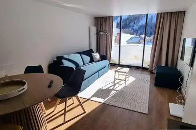 Image de Appartement rénové ski aux pieds et commerces