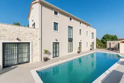 Image de Villa Madora, a luxury villa for up to 12 people with private pool and Bbq near Poreč