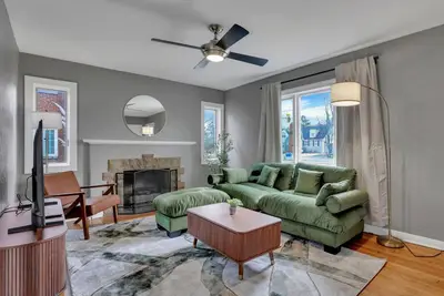 Updated 4br 2b Clintonville Cape Cod Close To Osu & Downtown