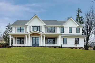 Image de Spacious 6-bedroom house in amazing Downtown Westfield Nj