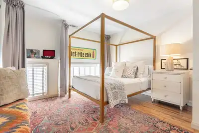 Image de The Miller on the Livingston Square!