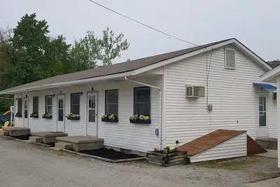 Image de Motel 7 at Dockside Lake Resort