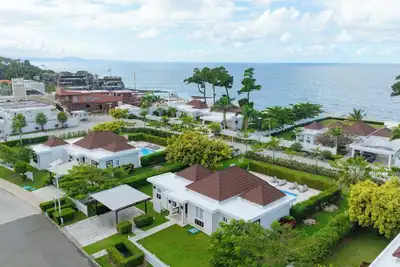 Luxury 2br Villa next to Santa Fe