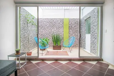 Image de Comfy Apt W/Terrace @ La Roma