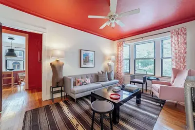 Image de The Sassy Sanctuary at Wrigley