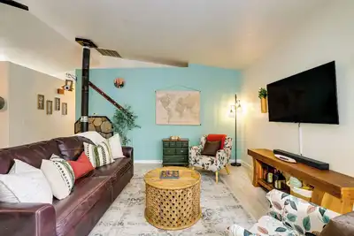 Image de Family Home w/ Game Room, 1 Mi to Lake Cascade!