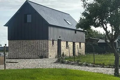 Image de Le p'tit cottage\n petit cottage refait à neuf \nA 15 km du Havre, 10 km d'Etretat