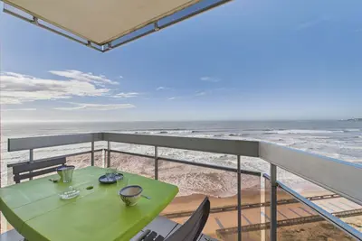 Image de Séjour pour 4 avec magnifique vue mer